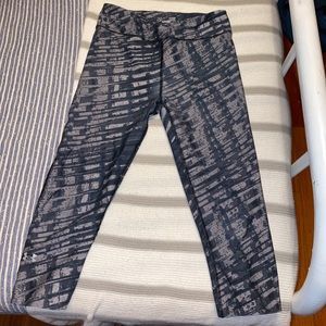 under armour cropped leggings